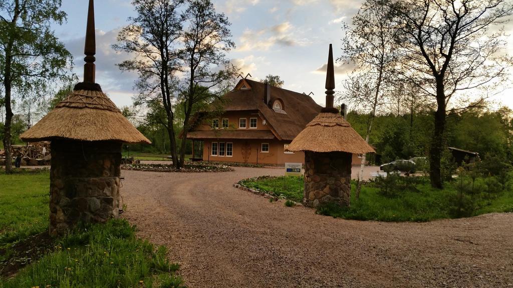 Vila Sanzila Bernatoniai Екстериор снимка